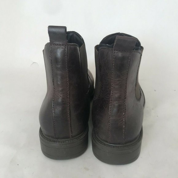 Steve Madden NEW Leathers Pull On Chelsea Boots
